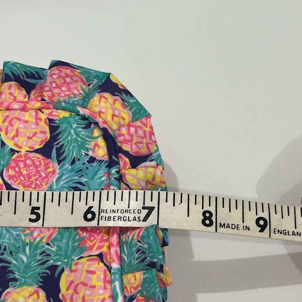 Simply Southern Ruffle Accessory
Bag-Mini Pineapple New! - Picture 3 of 6